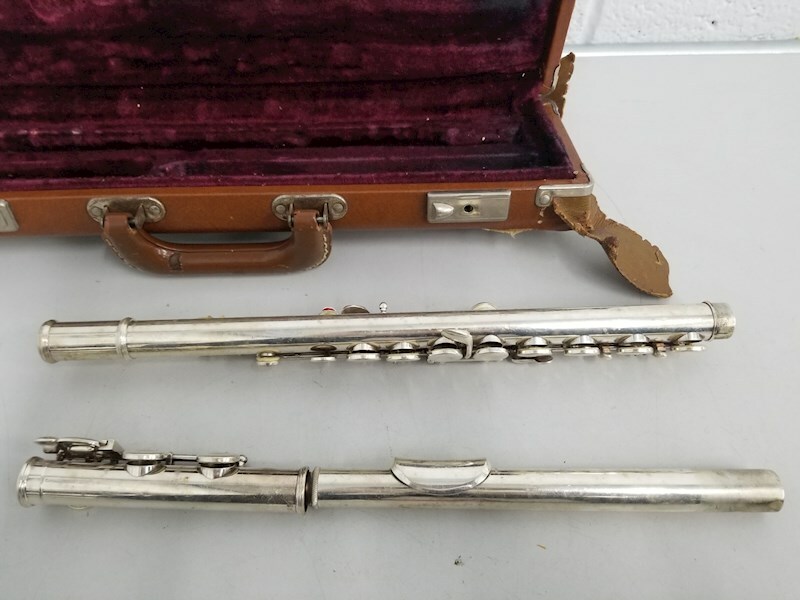 Selmer Signet flute with case, USA. Acceptable Condition | eBay