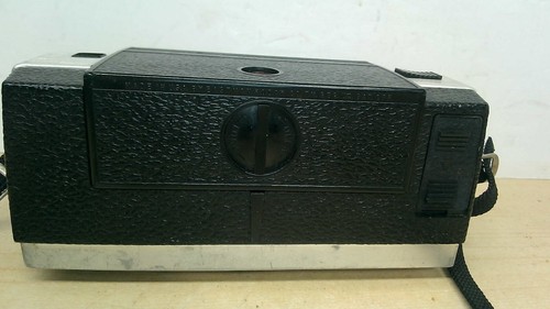 Vintage Kodak Brownie Super 27 Kodak Lens f/8 127 Roll Film Camera Untested - Picture 13 of 16
