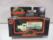 Golden Wheel Classic Memories Good Humor Coconut Delivery 1/87 GG