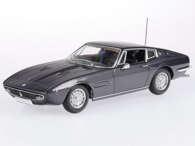 Maserati Ghibli Coupe 1969 brown diecast modelcar 940123320 Maxichamps 1:43