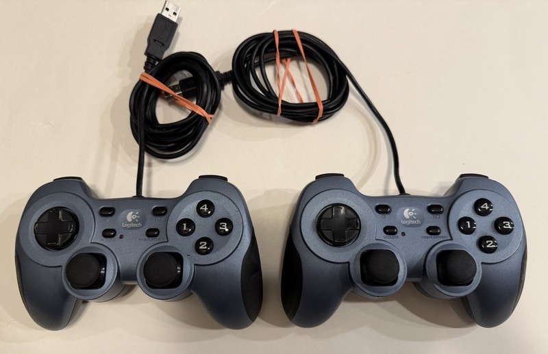 Lot of 2 Logitech RumblePad 2 USB Game Controller PC Dual Analog Tested Working