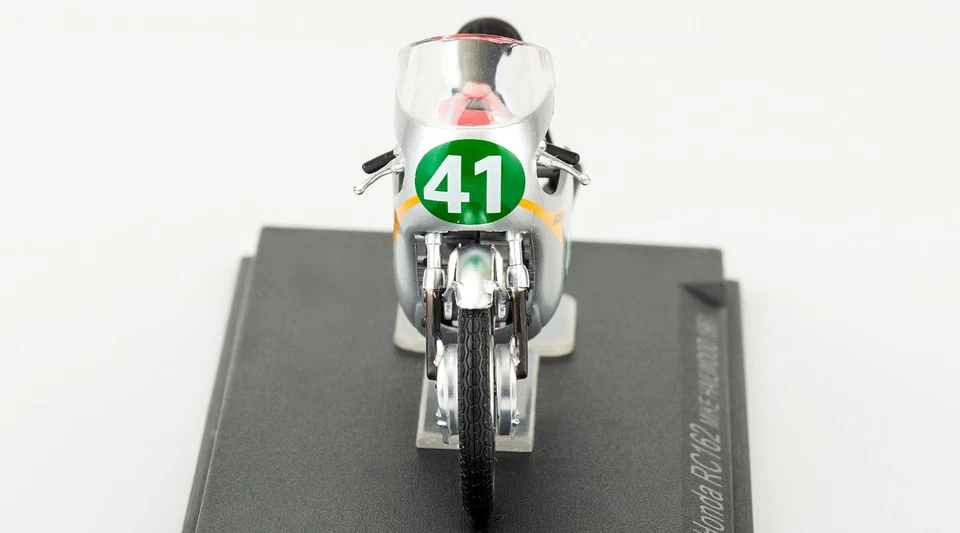 Honda RC162 Mike Hailwood 1961 Scala 1:24 Modellino classe 250 numero 41 - Immagine 4 di 4