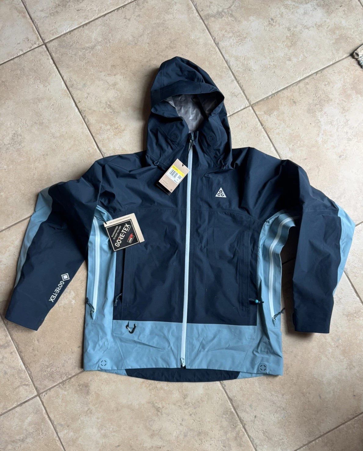 Nike ACG Storm-FIT ADV GORE-TEX Jacket Blue FV8641-478 sz Small ($500 msrp)