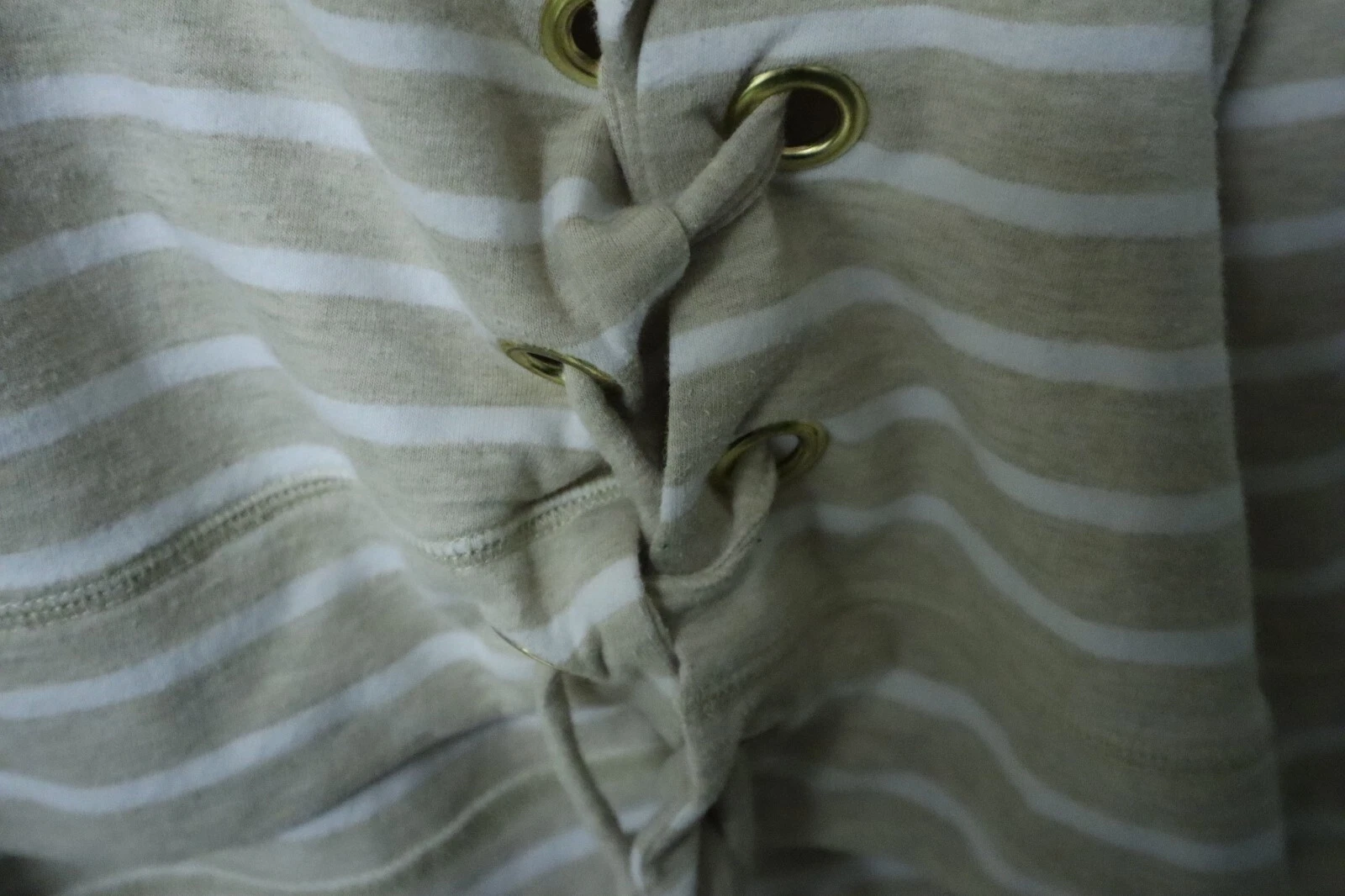 Felpa con cappuccio Michael Kors taglia L pullover marrone e bianco a righe dettagli stringati preppy