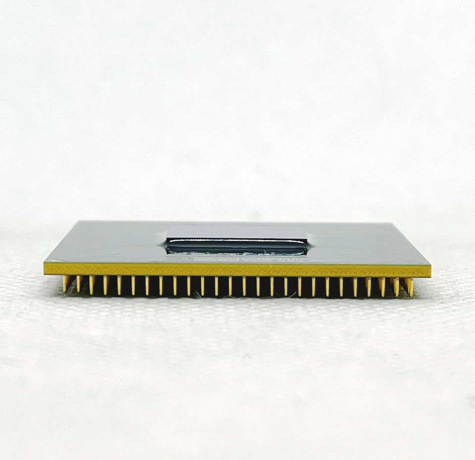 Intel Core 2 Duo T9500 SLAYX SLAQH 2.60GHz 6M Dual-Core Notebook Processor - Image 4 of 4