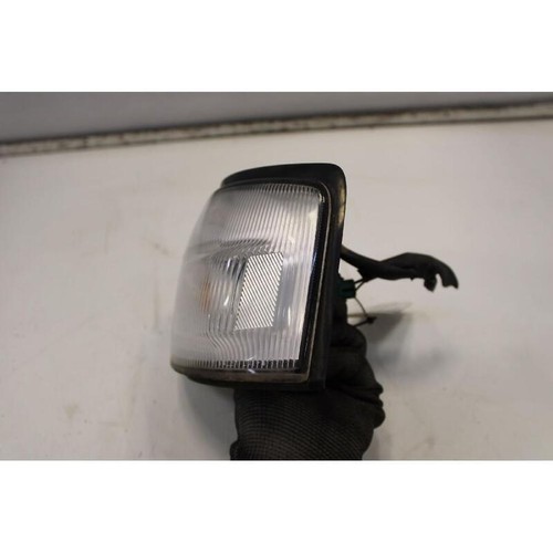 FANALINO ANT. SX PER MAZDA DEMIO (96-99)(99-02) 1.3 16V MNV 5P/B/1324CC 1996 - Foto 4 di 10