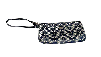 COACH  Zip Wristlet in Signature Dream C Black/Gray?White