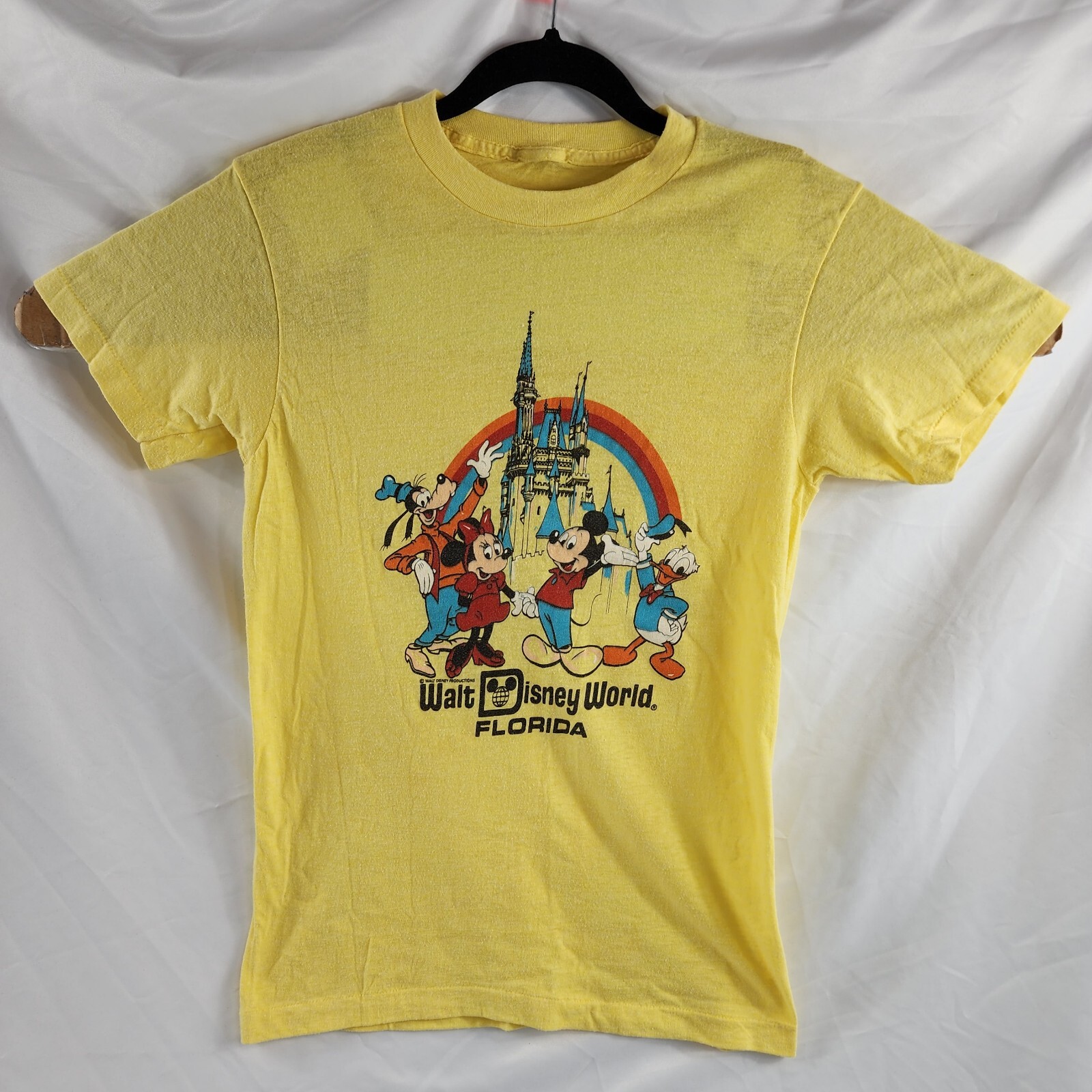 Vtg 1978 Walt Disney World T Shirt Mens Medium Yellow Single