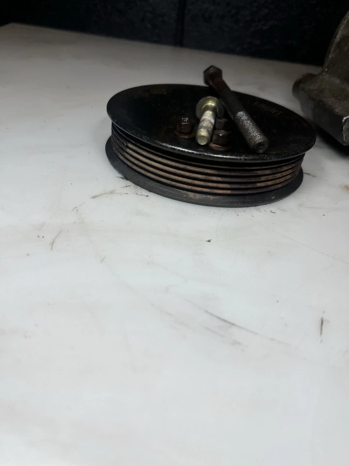 1987-1997 FORD E250-E350 F250-F350 460 SMOG AIR PUMP E8TE-DA DOES NOT TURN - Image 4 of 4