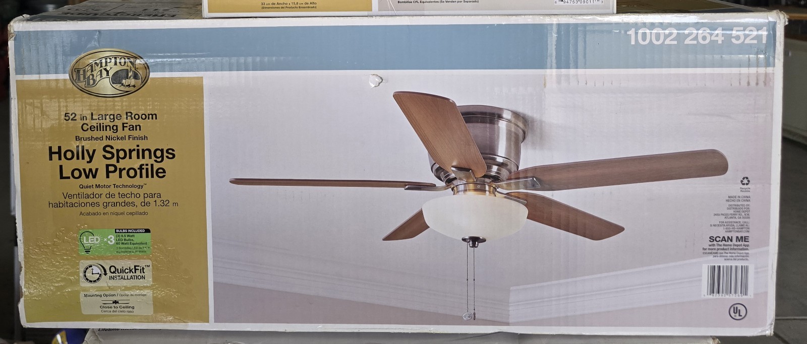 Ceiling Fan W/ Light Kit