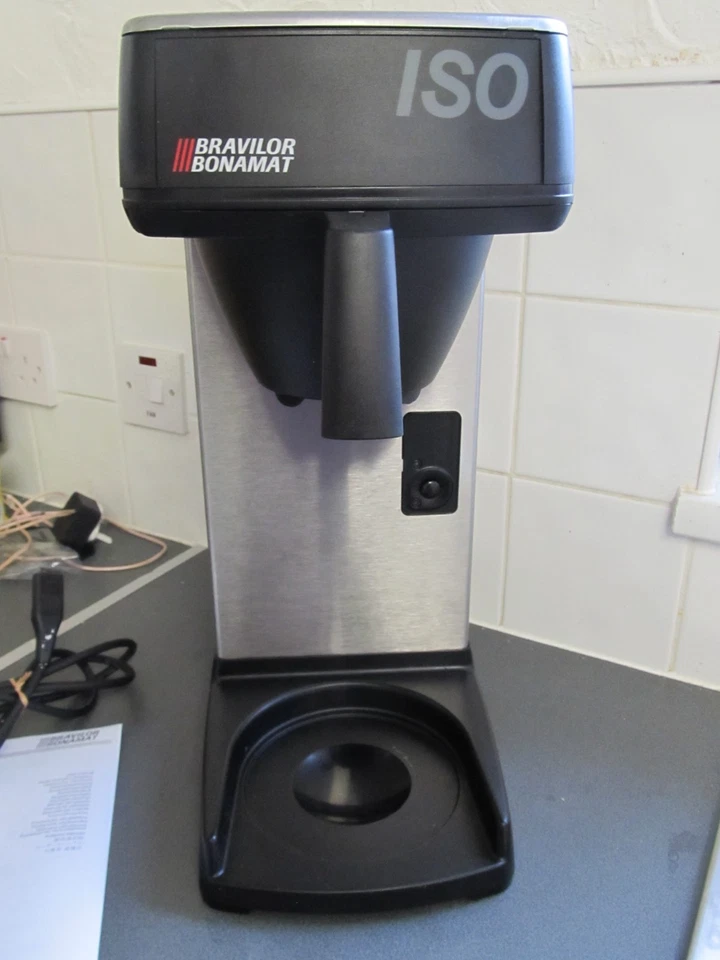 Bravilor Novo ISO  Filter Coffee Machine + Jug + Pan Cost £300+ Hardly Used - Image 3 of 4