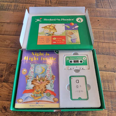 2001 Level 4 Hooked on Phonics Learn to Read Audio Tape Flash