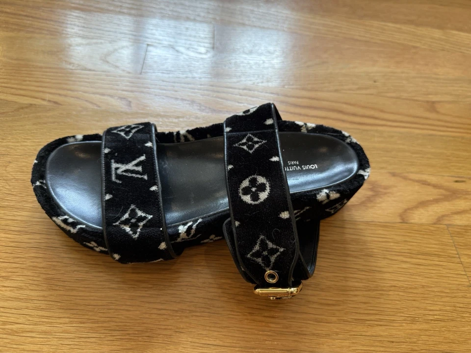 Louis Vuitton Negro Terciopelo Jumbo Mulle Slides Talla 38/US 8 Foto 3 de 4
