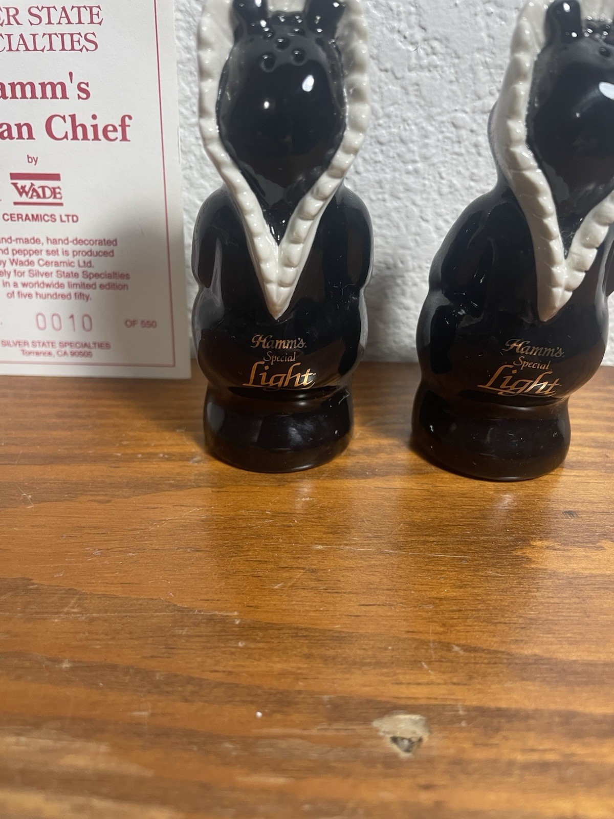 Hamms Beer Indian Chief Salt And Pepper Shaker Special Light Set With Card #10