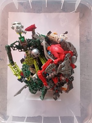 Bionicle Box of Various Bionicles (Don't Know If They're Complete!)