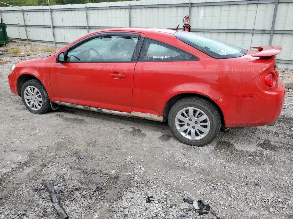 Conjunto de filtro de aire usado se adapta a: Chevrolet Cobalt 2009 2,2 L emisiones California Foto 2 de 4