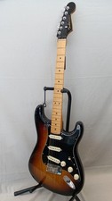 Fender Ultra Luxe Stratocaster E-Gitarre 2 Tone Sunburst