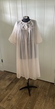 Vintage 1970 s Lorraine Quality Lingerie Sheer Pink Negligee Robe Size Medium