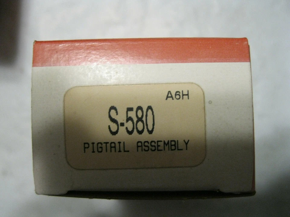 Standard S-580 Pigtail Assembly/Socket Foto 4 de 4