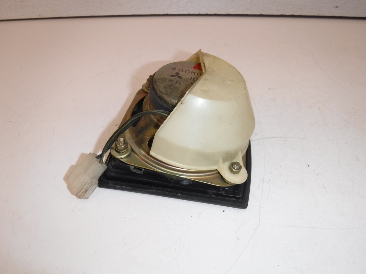 1984 yamaha venture royale LEFT OEM SPEAKER | eBay