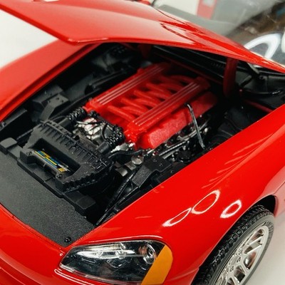 Burago Dodge Viper SRT-10 1/18 Scale Red Made In Italy Bburago
