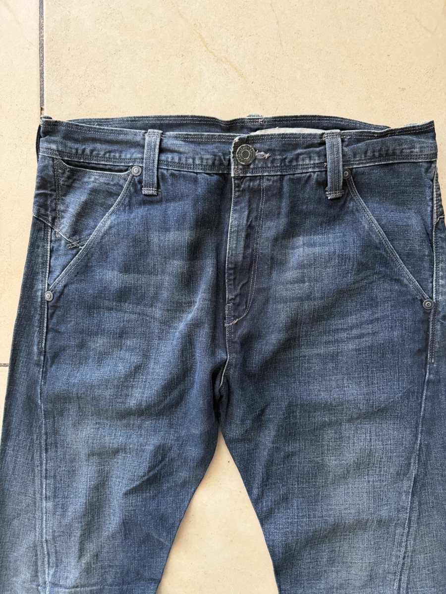 Vintage Levis Engineered Twisted Jeans Buckle Back Tag W33 Actual