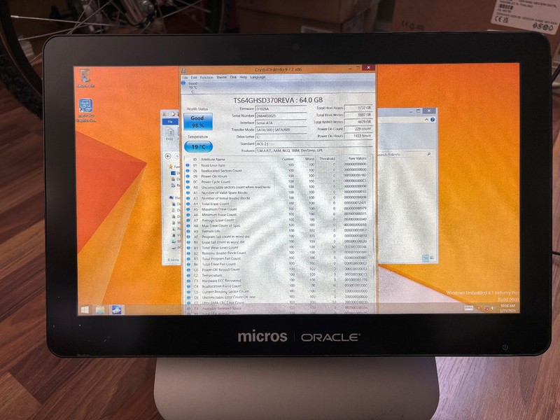 Micros 610 workstation 7339597 with power base 4gb mem 64gb ssd win8