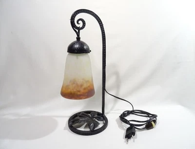 ANCIENNE LAMPE EN FER FORGE TULIPE PATE DE VERRE MULLER ART NOUVEAU JUGENDSTIL - Photo 1/4