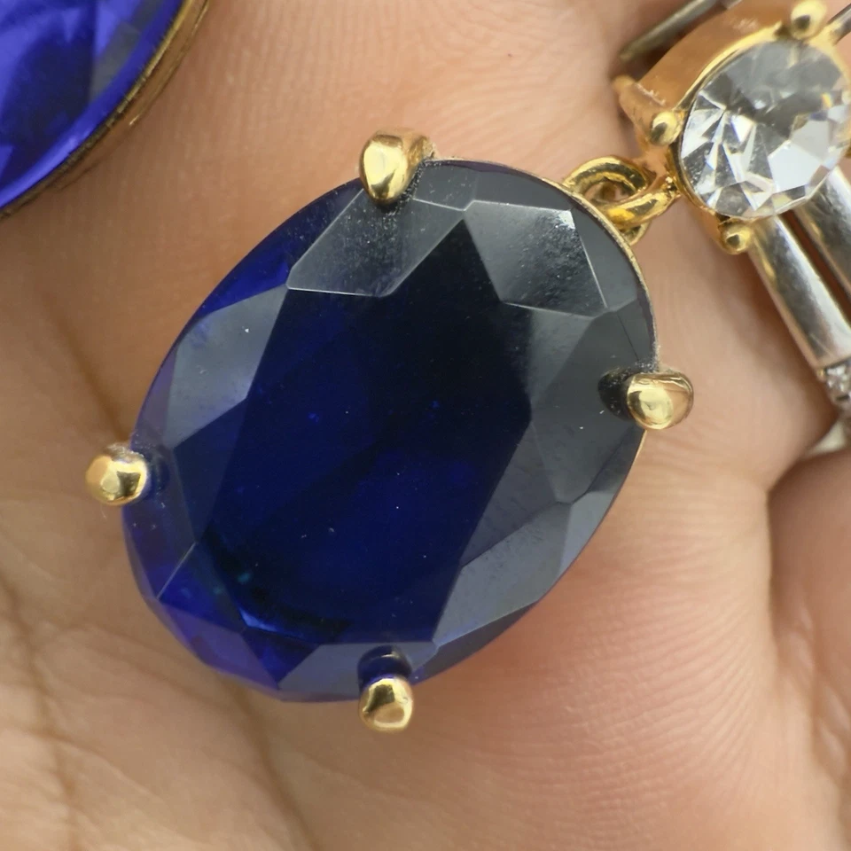 Pendientes De Colección Monet Estrás Tono Dorado Zafiro Azul Cuelgan Declaración Nuevos de Lote Antiguo Foto 3 de 4