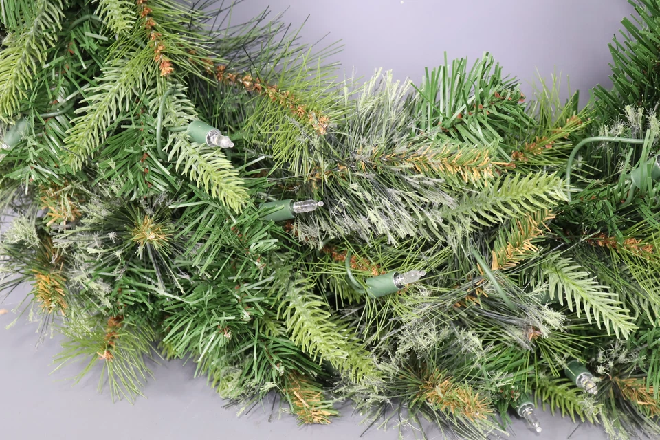 Кашемировый искусственный рождественский венок Vickerman 30 с теплыми белыми светодиодами - Изображение 2 из 4