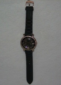 Authentic Quartz ladies gold plated bracelet watch black silicone band hands works