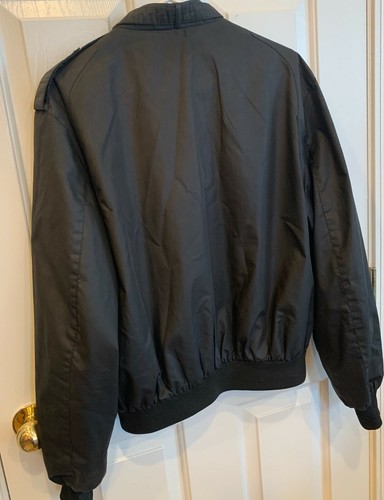 Members Only Black Jacket, Sz 46 Vintage W Knit Trim on Sleeve, Collar, & Bottom - Picture 2 of 8