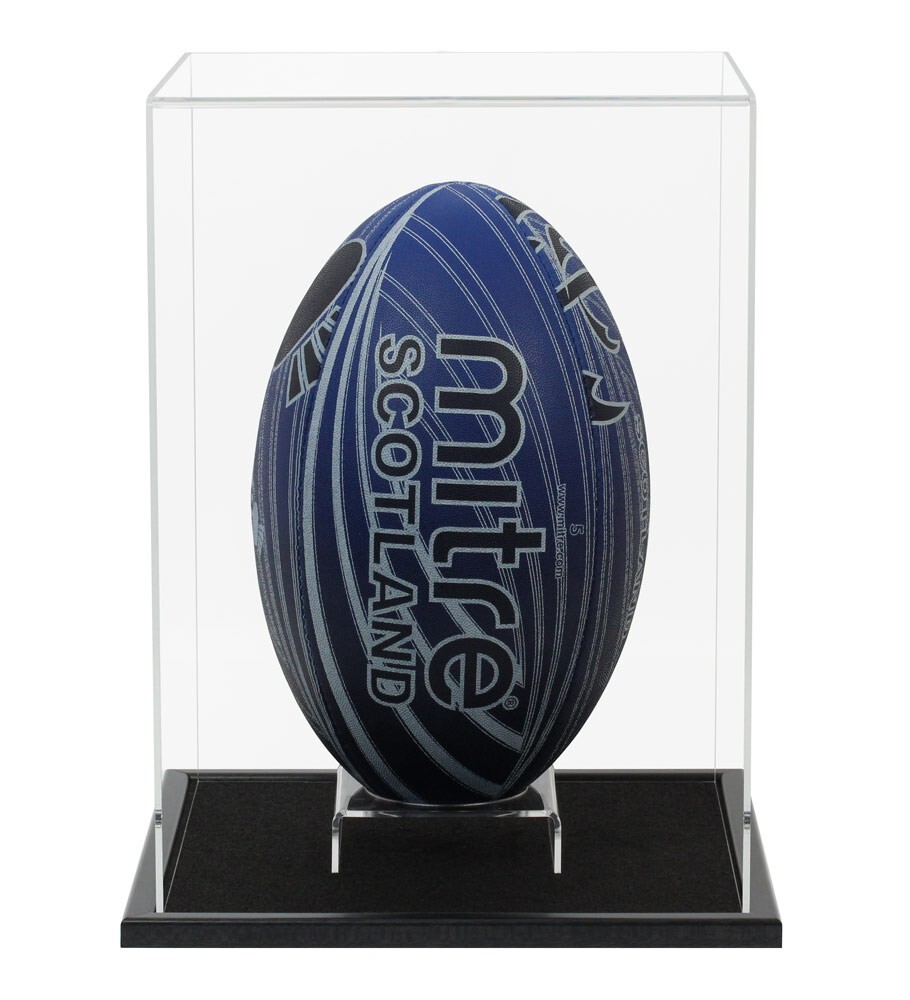Vitrine pour ballon de rugby verticale de qualité musée avec socle en bois noir