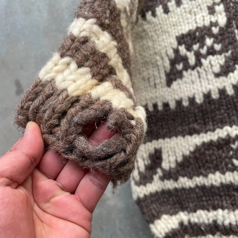 Cardigã de lã vintage anos 60 Cowichan "Thunderbird" robusto malha zíper completo tamanho: pequeno - Imagem 4 de 4