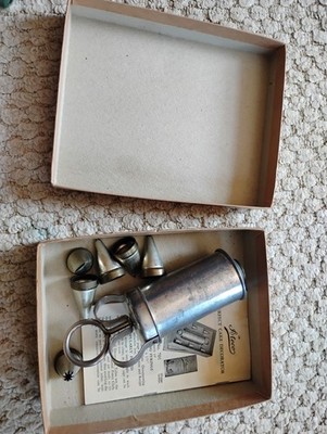 Ateco Vintage Cake Ornamenting Tools With 6 Tips No. 782