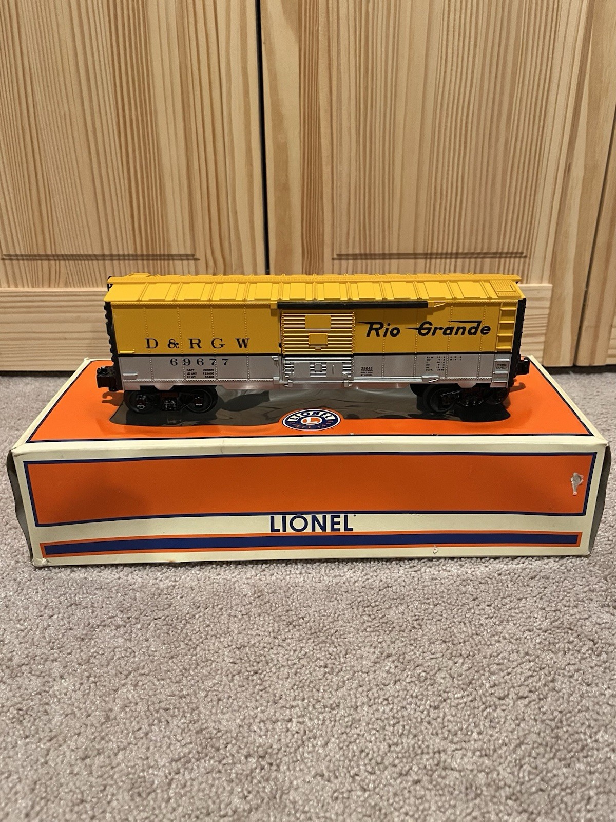 Click here to see eBay Auction