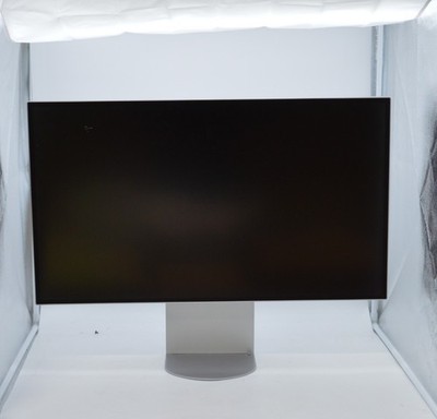 LG 32U990A-S 32-Inch Ultrafine 6K PC1722948