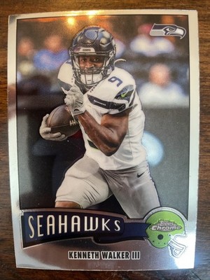 Topps Chrome 2025 Kenneth Walker III 1975-30 Seattle Seahawks NFL Football Card