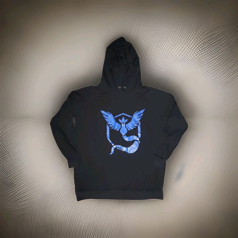 Pokémon GO Teams: Team Mystic Embroidered Black Fitted Pullover SizeM Never Worn