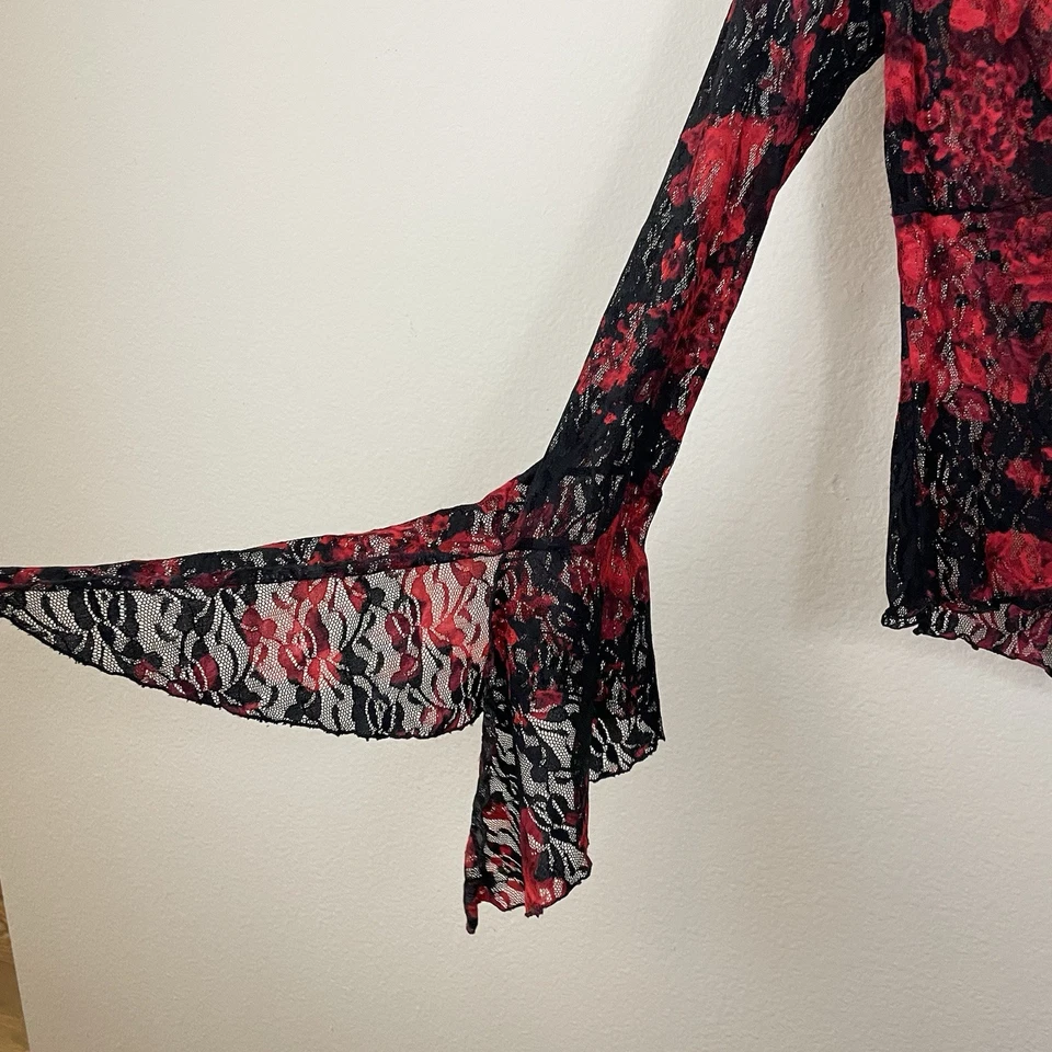 Caché Vintage Red Floral Lace Sexy Goth Long Bell Sleeves Sweetheart Top Size M - Image 3 of 4