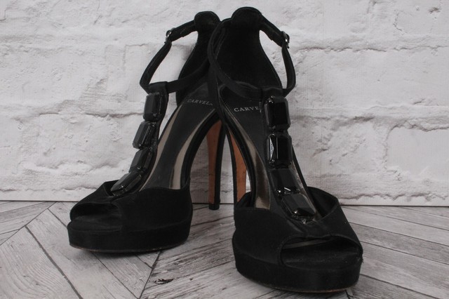 carvela pumps