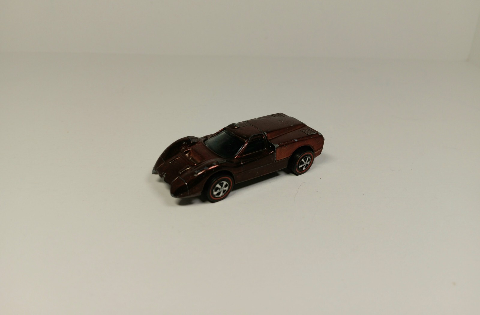 ホットウィール フォード J-CAR レッドライン スウィート 16 Sweet 16