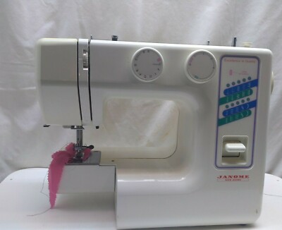 Janome JD 1818 New Home Sewing Machine One step buttonhole Free