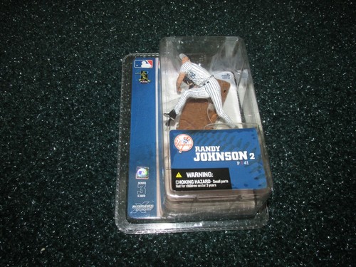 McFarlane 2005 Randy Johnson MLB New York Yankees 3" figure - Picture 5 of 6