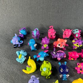 Hatchimals Colleggtibles Mini Figure Figuring Lot Of 60