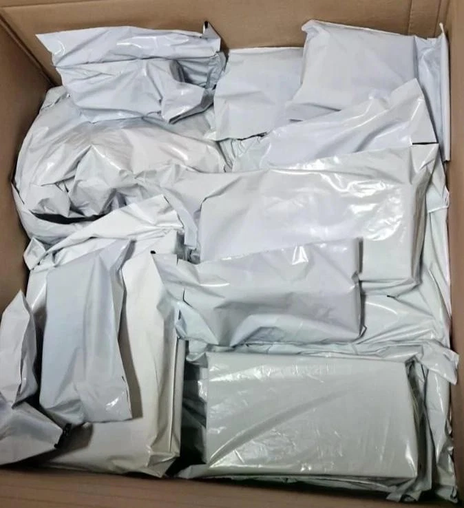 50 Stück Secret Packs Mystery Packs Spielwaren Haushalt Gaming Haushalt NEUWARE - Bild 2 von 4