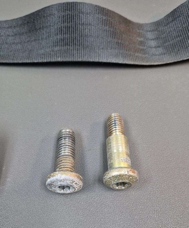 1982-93? S10 Blazer GMC S15 Jimmy OE Passenger Seat Belt Retractor And Buckle - Image 4 of 4