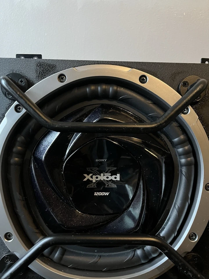 Subwoofer automotivo Sony Xplod 1200W - FUNCIONANDO - Imagem 2 de 4