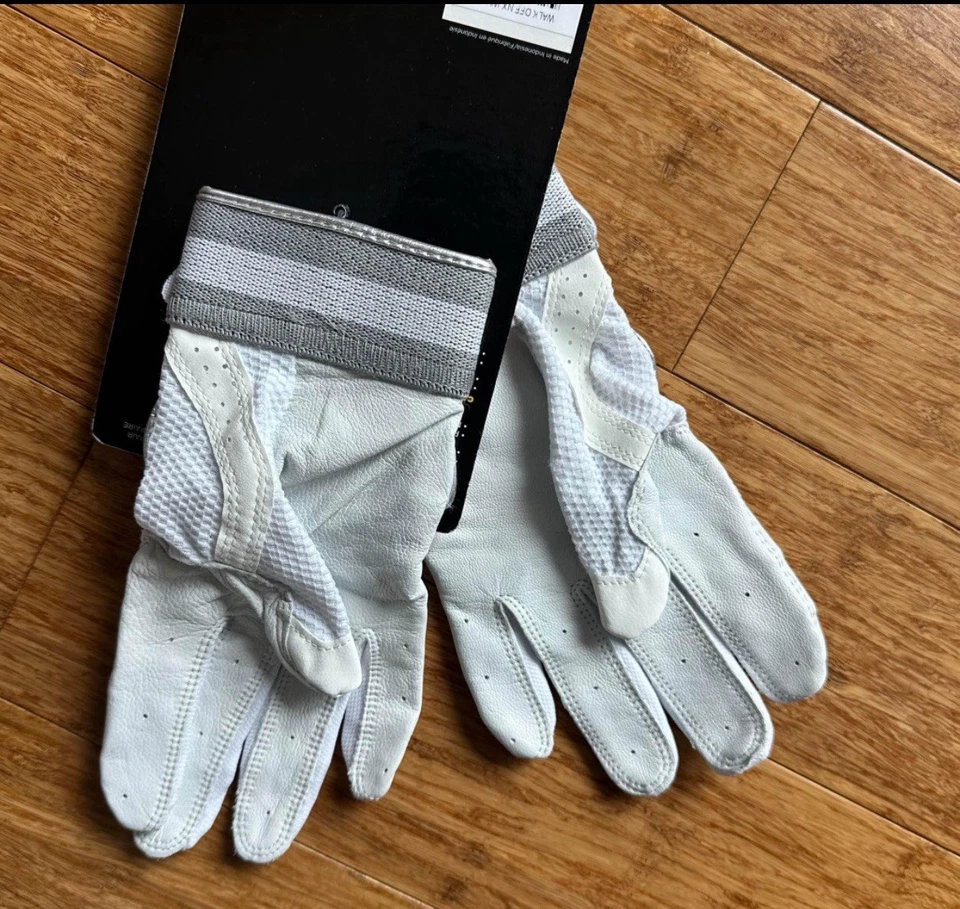 NUEVO Easton Walk-Off Guantes de Bateo de Cuero Béisbol Softbol Adulto Pequeño Blanco Foto 3 de 3