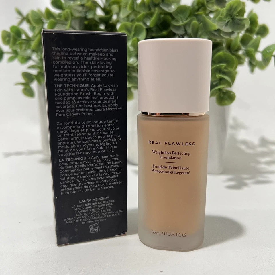 Laura Mercier Real Flawless Foundation - 3N2 CAMEL - 30ml/1FL.OZ - Image 3 of 4